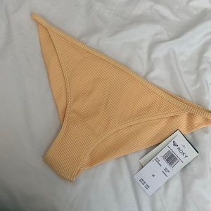 NWT Roxy bikini bottoms